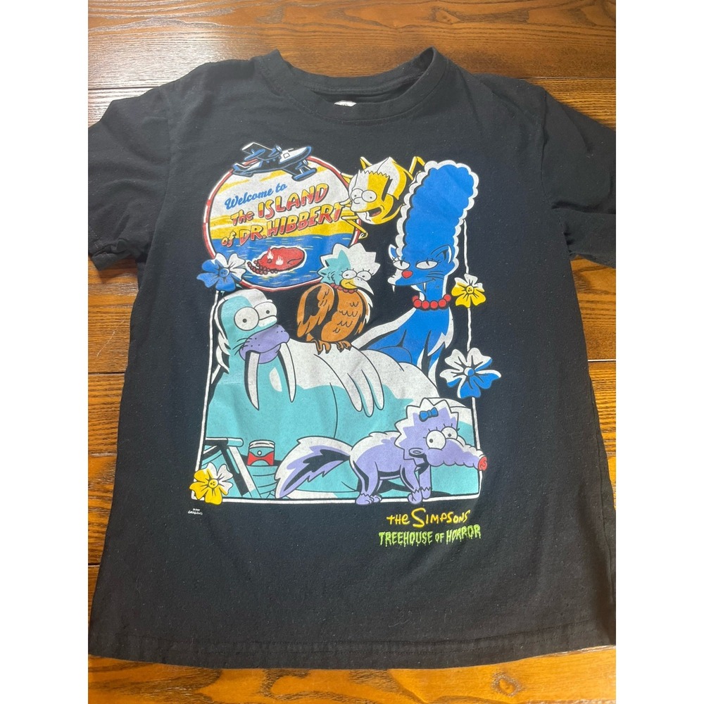 The Simpsons Treehouse Of Horror The Island of Dr Hibbert T-shirt Size Small